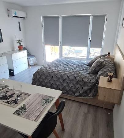 Monoambiente Del Barquito Alquiler Temporario Rosario Kültér fotó